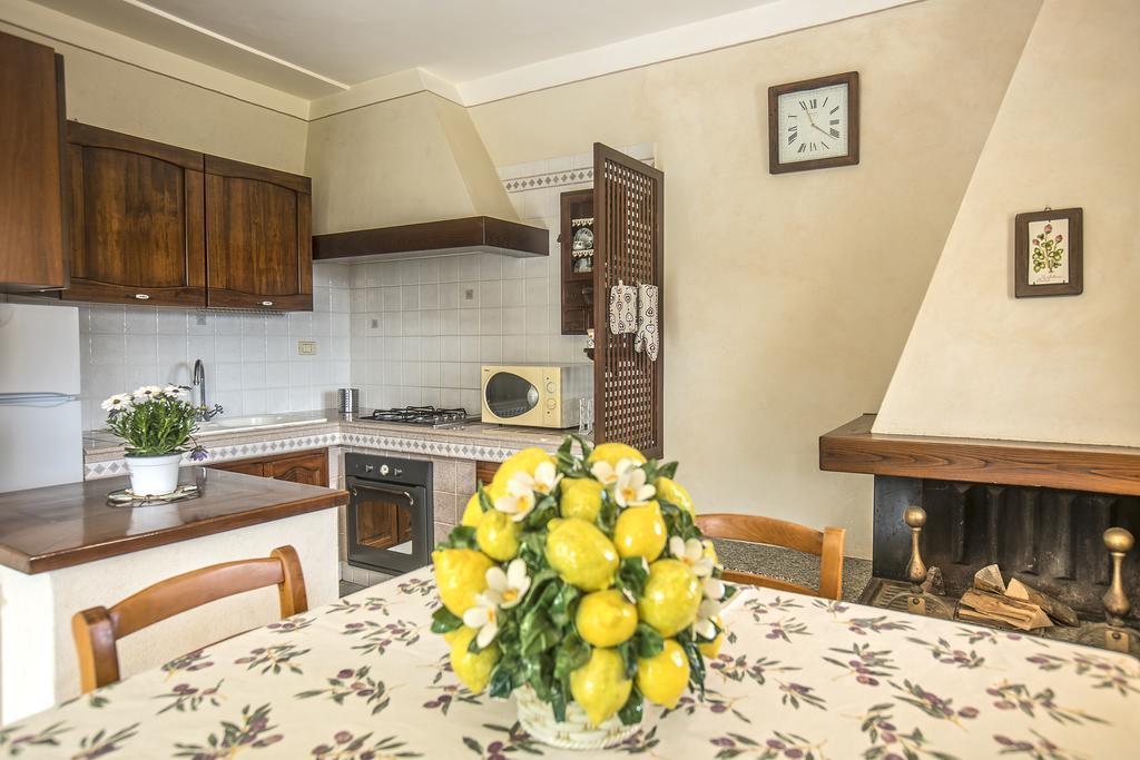 Appartamenti Bellavista By Helloelba Portoferraio Exterior photo