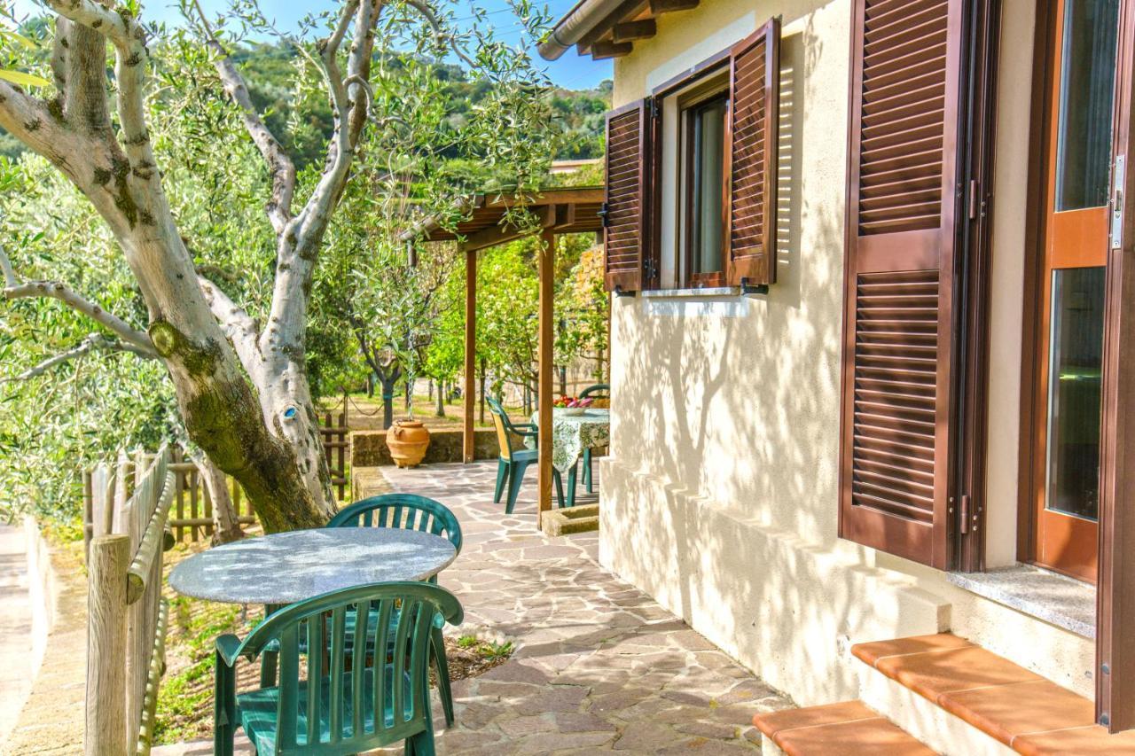 Appartamenti Bellavista By Helloelba Portoferraio Exterior photo