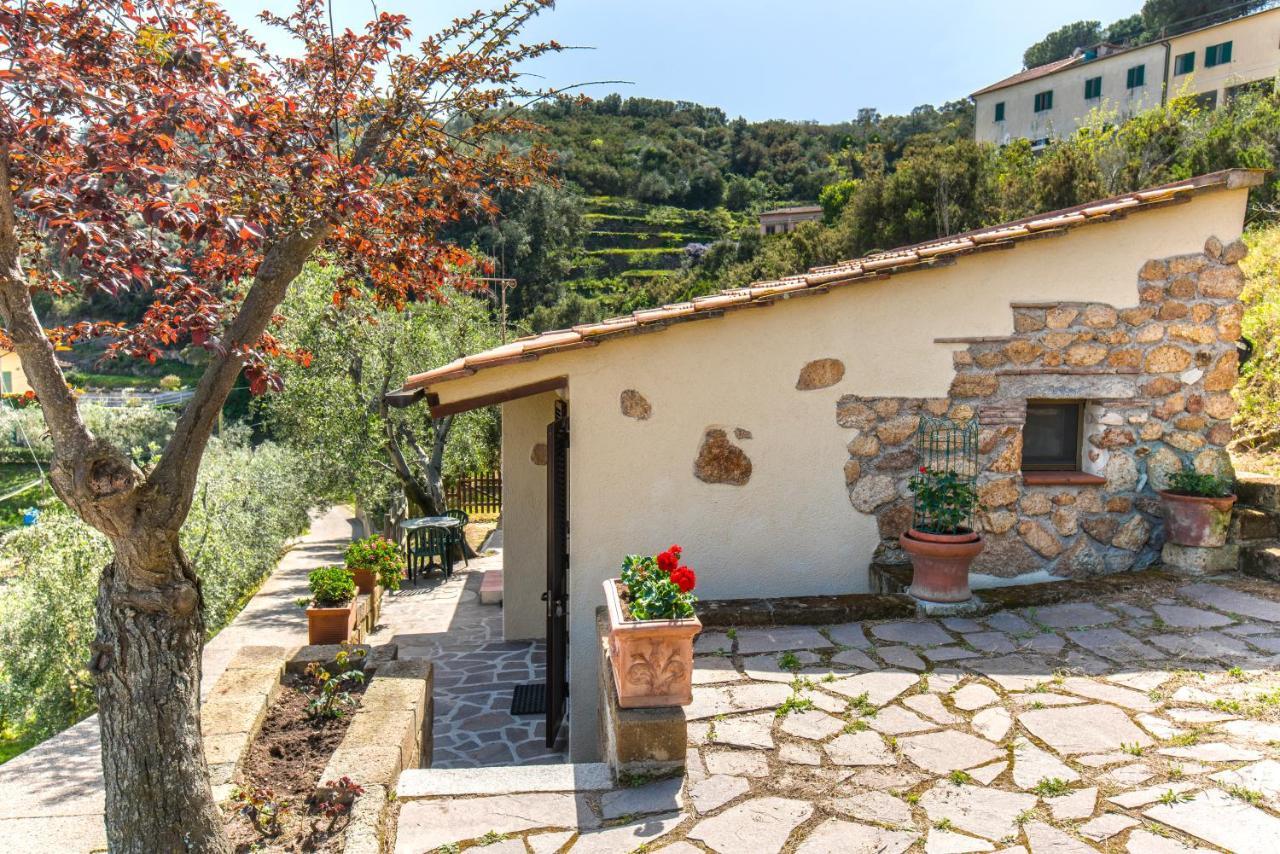 Appartamenti Bellavista By Helloelba Portoferraio Exterior photo