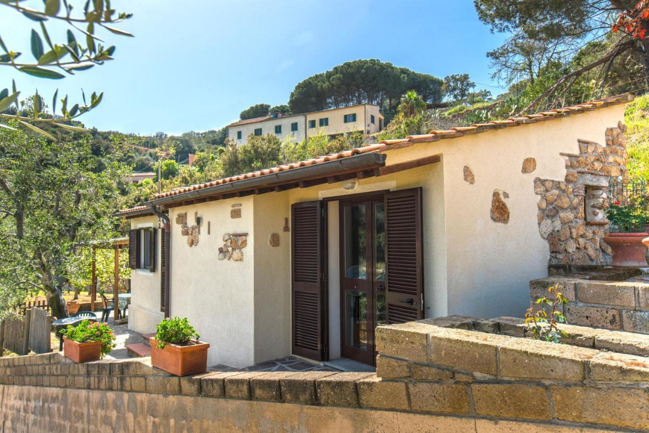 Appartamenti Bellavista By Helloelba Portoferraio Exterior photo